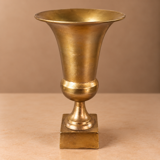 Antique Brass Trumpet Vase – Vintage Style Metal Trophy Urn for Home Decor - U01