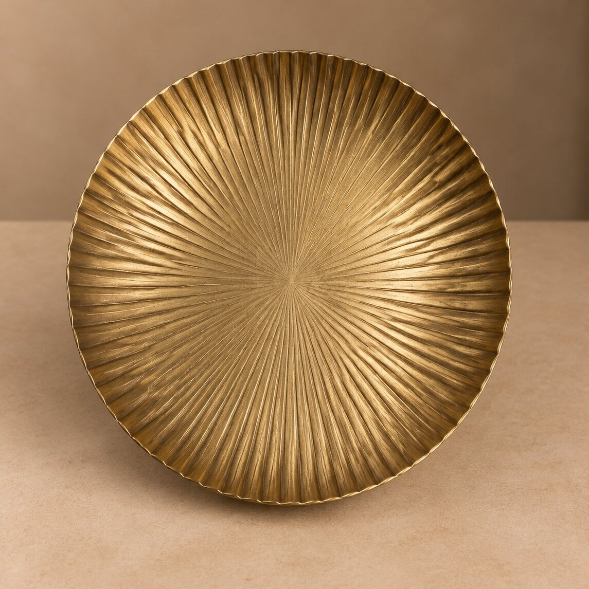 Sunburst Brass Platter – Large Radiating Ribbed Decorative Tray & Wall Art - U07