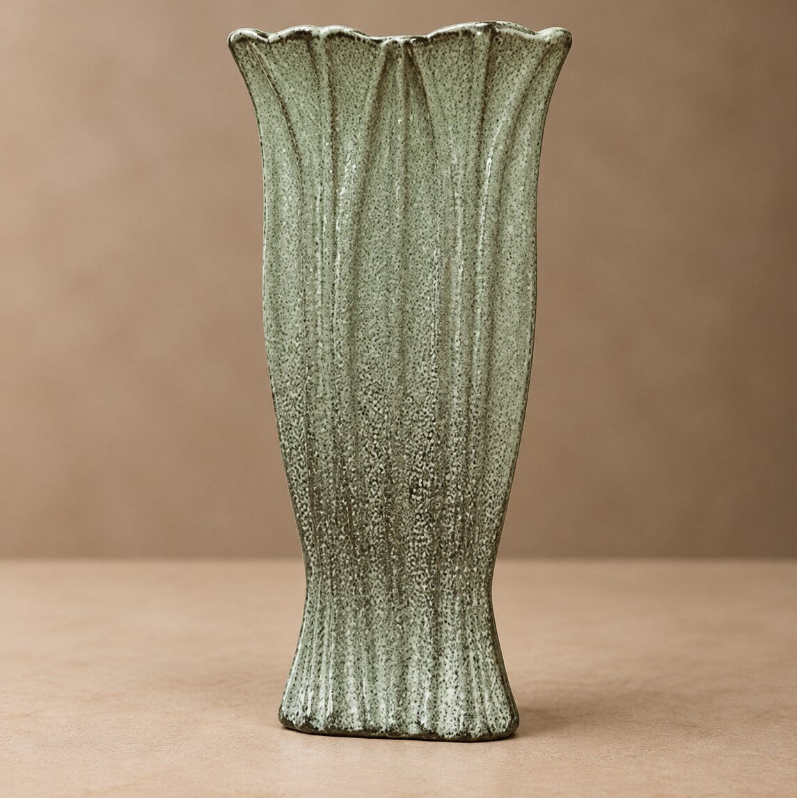 Hammered Silver Vase – Tall Fluted Metal Vessel with Antiqued Pewter Finish and Scalloped Rim - U31